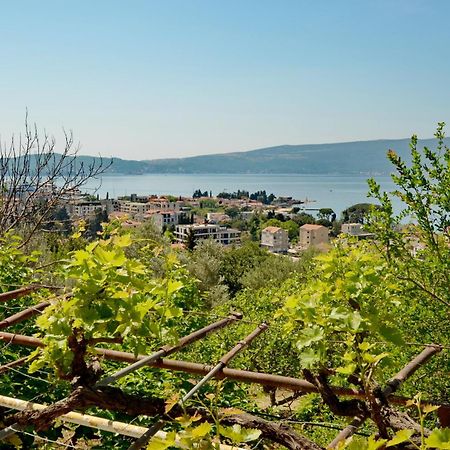 Porto Lastva Apartments Тиват Екстер'єр фото