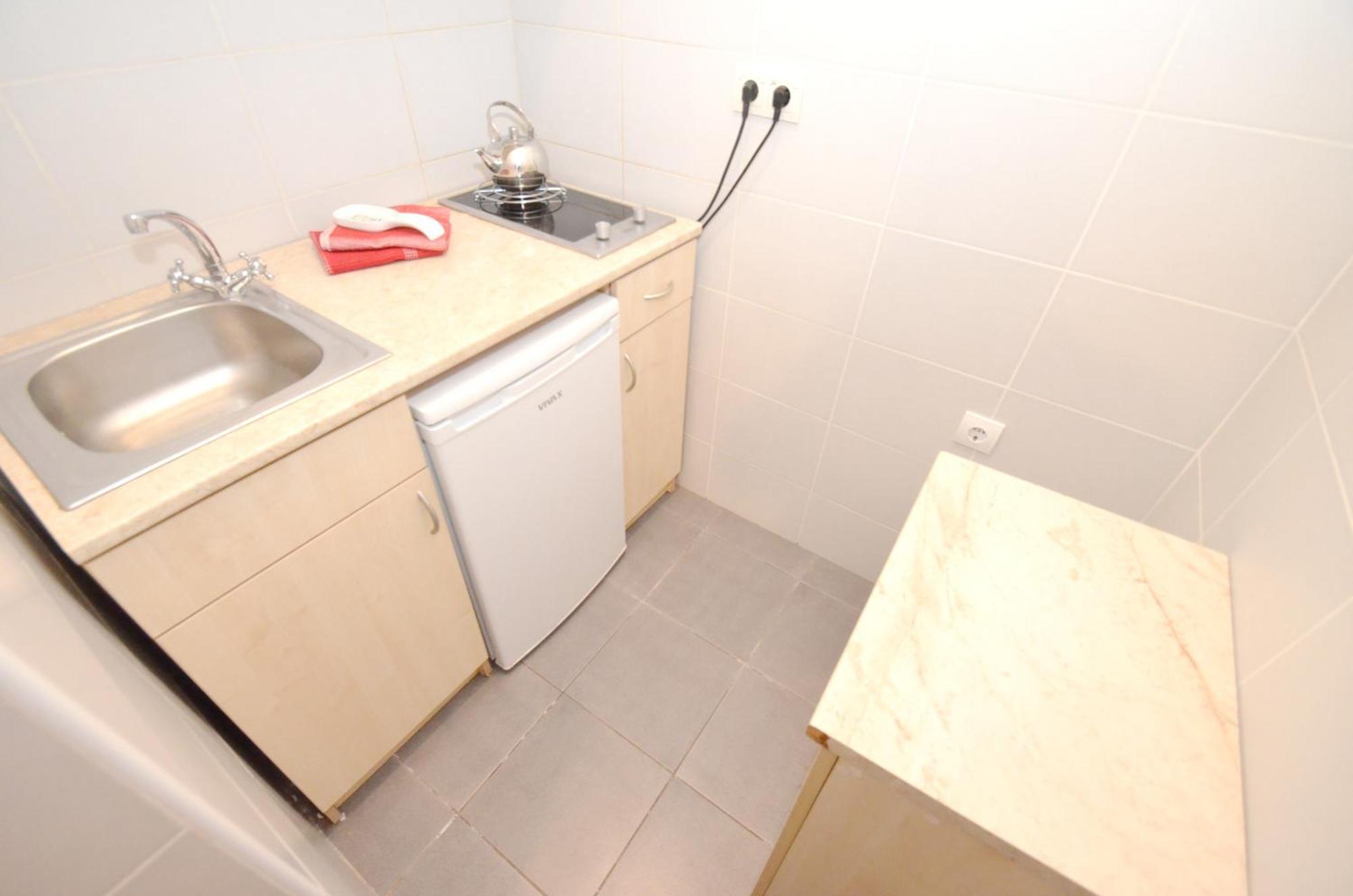 Porto Lastva Apartments Тиват Екстер'єр фото